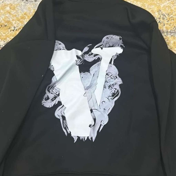 Vlone hoodie large mens - Picture 4 of 4
